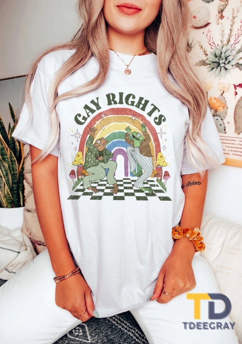 Frog & Toad Say Gay Rights Shirt LGBT Rainbow Shirt - TDEEGRAY